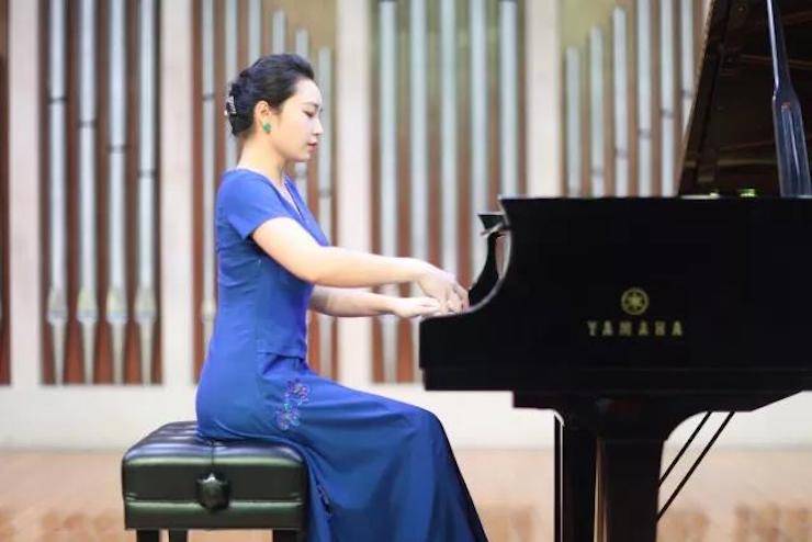2017钱柜777亚洲音乐奖学金-西安音乐学院颁奖仪式暨钱柜777海外艺术家英娜·法利克斯钢琴独奏音乐会成功举办！