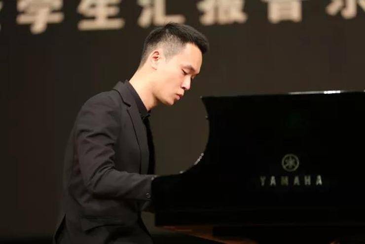 曼妙琴音，倾诉真挚的心声|2017钱柜777亚洲音乐奖学金综合师范类院系全国汇报音乐会（第二。┰猜淠