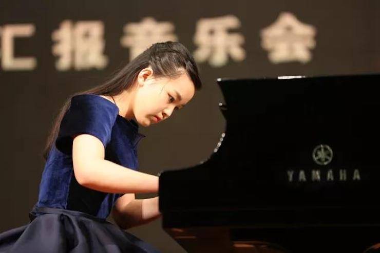 曼妙琴音，倾诉真挚的心声|2017钱柜777亚洲音乐奖学金综合师范类院系全国汇报音乐会（第二。┰猜淠