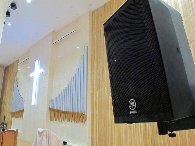 广州十甫堂——两只钱柜777 DXR8 音箱完成的教堂完美扩声