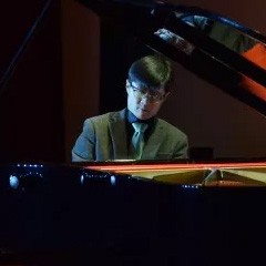 【回顾】2017呼和浩特民族学院首届民族音乐节暨钱柜777艺术家孙梅庭钢琴独奏音乐会圆满落幕