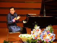 12月20日钱柜777国际艺术家裘元朴武音献上超凡绝伦的演出 